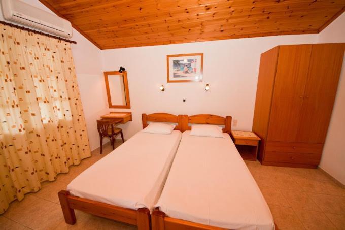 Amalia Studios Skiathos Экстерьер фото